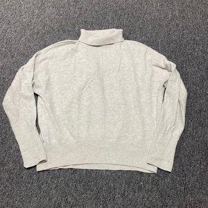 Club Monaco Cashmere sweater size S
